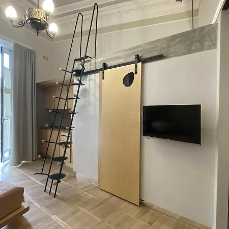 Mea Domus Mergellina Bed & Breakfast Naples