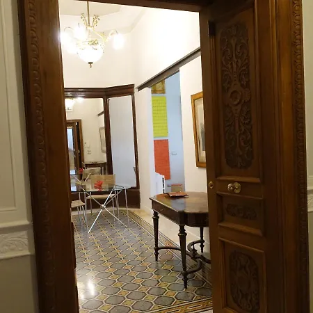 Bed & Breakfast Mea Domus Mergellina *