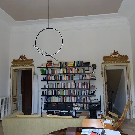 Mea Domus Mergellina Bed and breakfast Nápoles