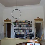 Mea Domus Mergellina Отель типа 